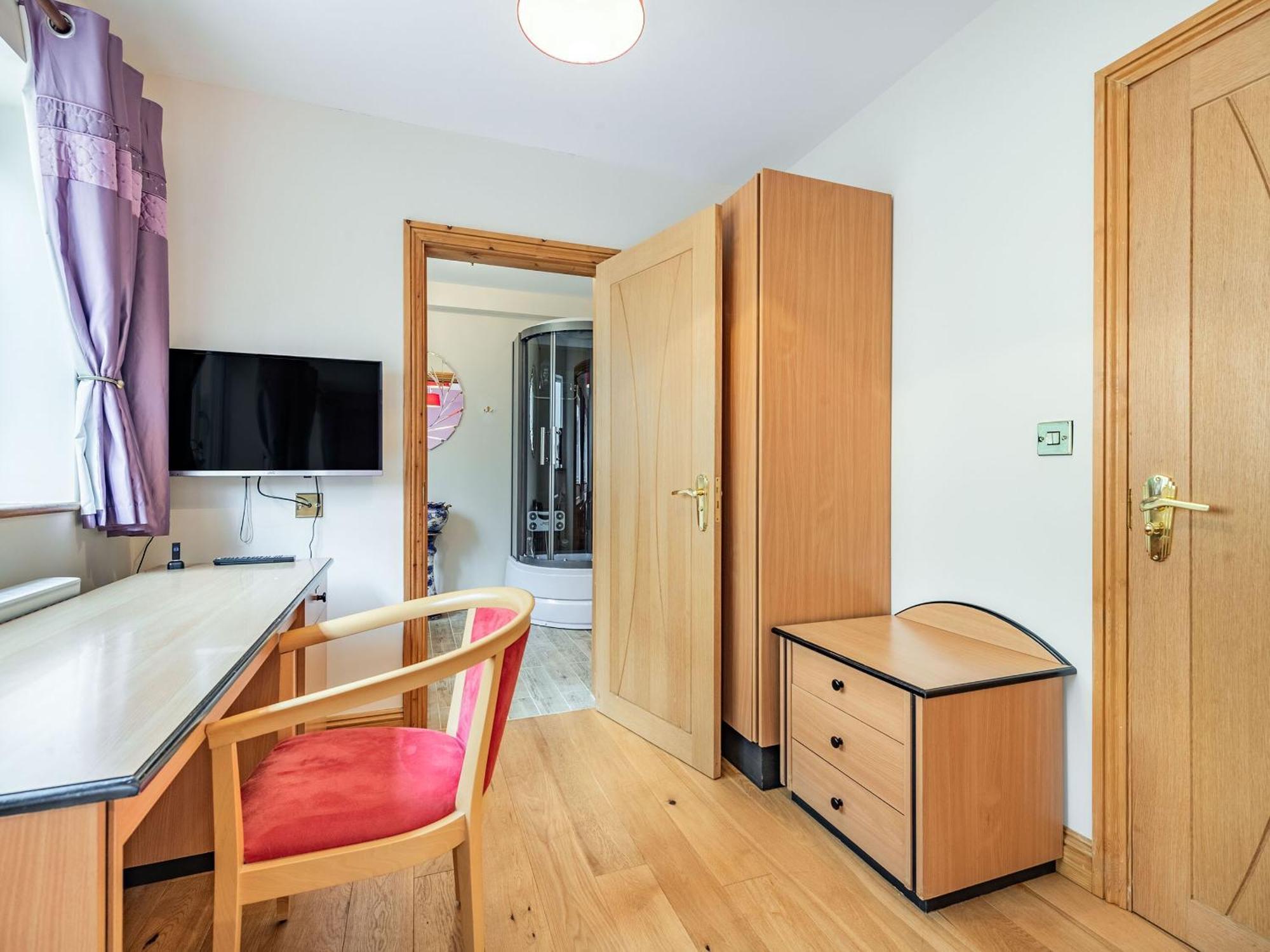 Paradise Cinderford Extérieur photo